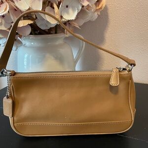 Vintage Coach Tan Leather Minimalist Shoulder Bag